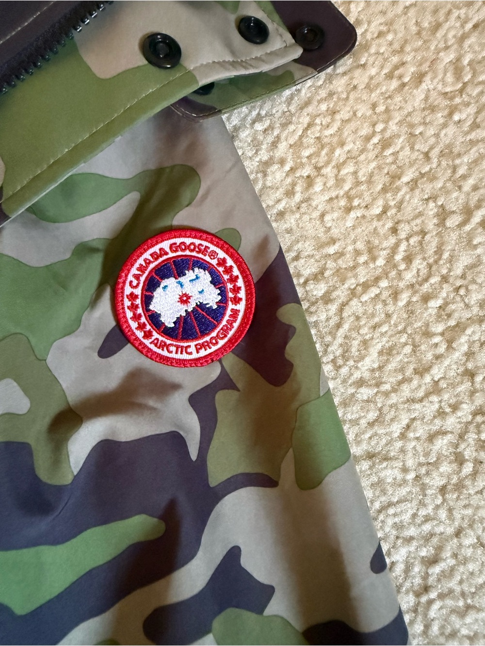 Canada goose  Camo Hooded crew trench size L Jacket - Picture 3 of 8